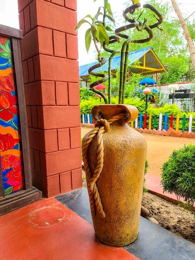 Panchobon Art Resort Shantiniketan Bagian luar foto