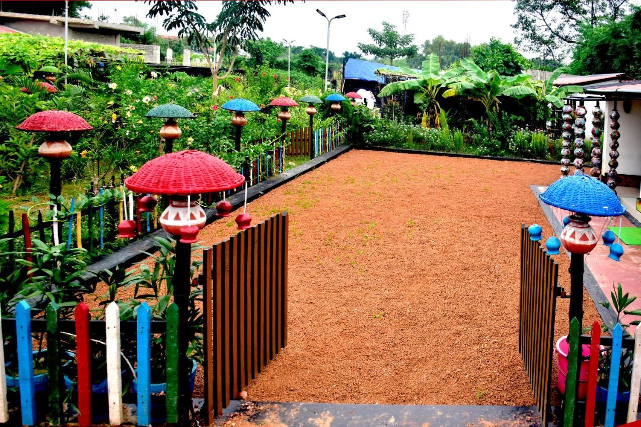 Panchobon Art Resort Shantiniketan Bagian luar foto