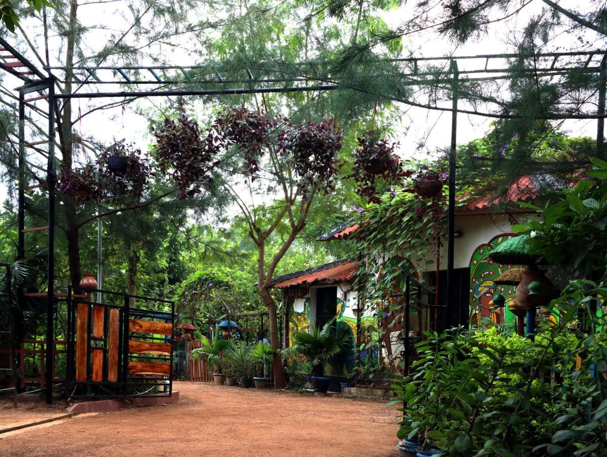 Panchobon Art Resort Shantiniketan Bagian luar foto