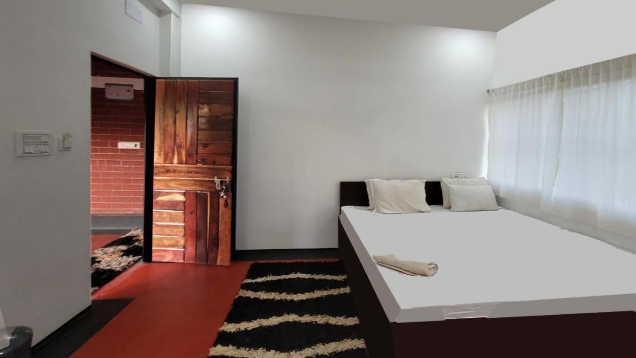 Panchobon Art Resort Shantiniketan Bagian luar foto